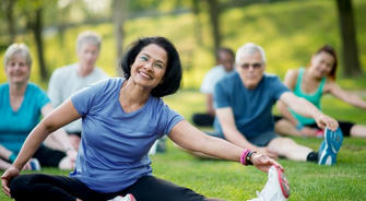 Healthy Aging Strategies: Longevity and Wellness Classes for Seniors